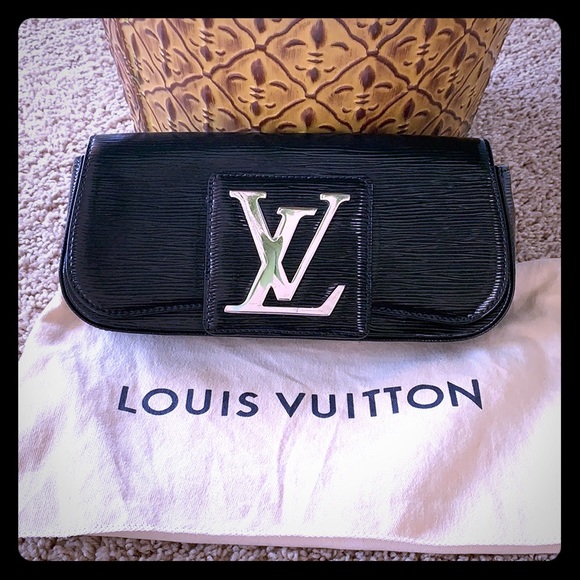 Louis Vuitton Handbags - Louis Vuitton Sobe Electric Clutch
